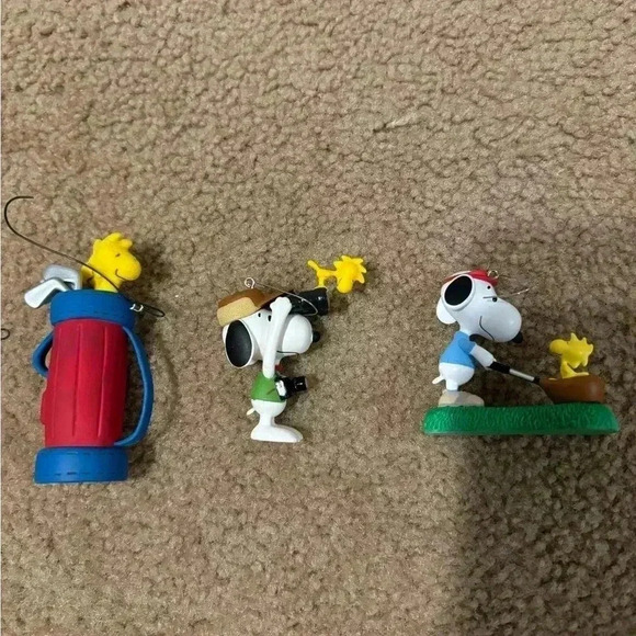 Lot Of 4 Hallmark Keepsake Peanut Collectors Series - Picture 9 of 11